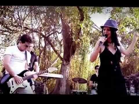 Llevame a la Luna Claudia con k