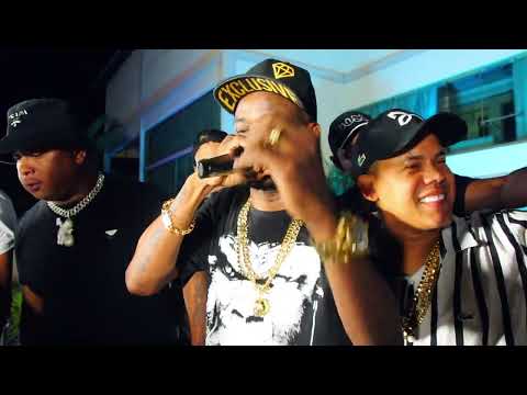 HIT FUNK NA PISCINA - OS RELÍQUIAS