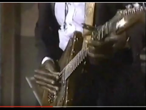 Clarence Gatemouth Brown "Got My Mojo Workin'" | Mark O'Connor's American Music Shop 1991 SD, 480p