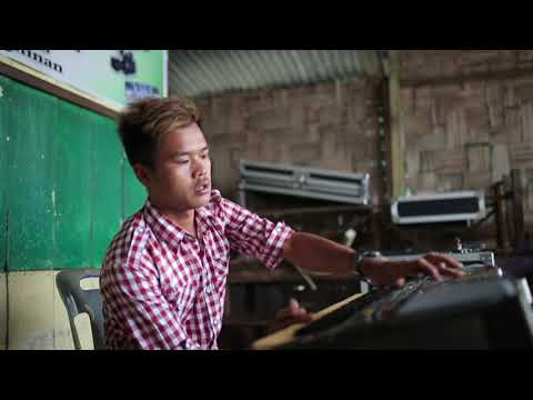 instrument lagu:layang layang peltep music:bona phasogit oficial