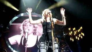 Sugarland in Salt Lake new song &quot;Stand UP&quot;