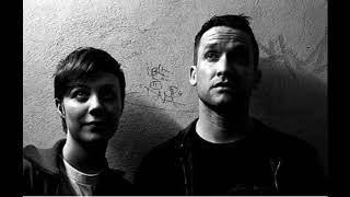 Xiu Xiu - Live at K4 Zentral Cafe (13-5-2004)