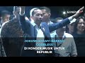Jokowi Nyanyi Bareng GodBless di Konser Musik untuk Republik Setelah Dilantik Jokowi Nyanyi Bareng GodBless di Konser Musik untuk Republik Setelah Dilantik