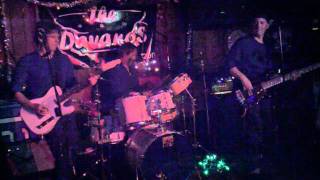 The Davanos - Surf Medley