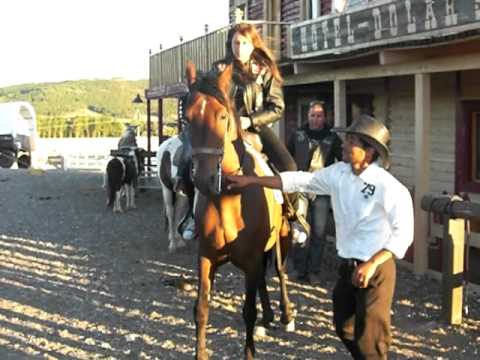 toñi y margari caballo