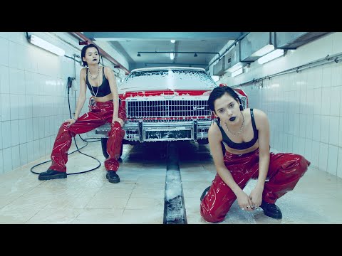download lagu mp3 mp4 Bloom Twins, download lagu Bloom Twins gratis, unduh video klip Bloom Twins