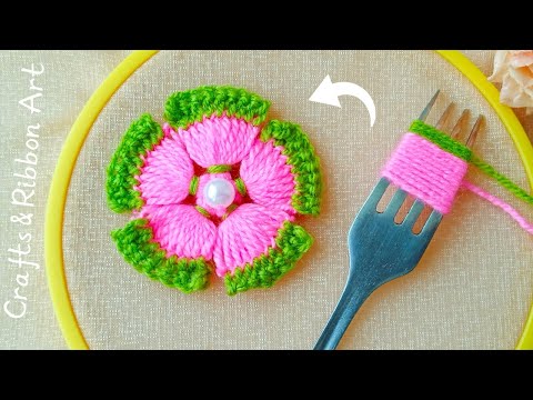 It's so Beautiful 💖🌟 Superb Woolen Flower Making Trick with Fork - DIY Amazing Woolen Flower Design