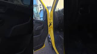 Camion fourgon < 3.5t Renault MASTER 145.35 ADR à vendre - Image 4 | Autoline CI Camion fourgon < 3.5t Renault MASTER 145.35 ADR | Image 4 - Autoline