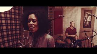 Béné Maillot - Simple Signs/Mandarine (Live in Studio)