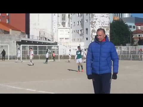 (MIN 37) CASI Gol del 9 del coruxo SE VE DENTRO