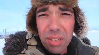 preview picture of video 'Freezing my walnuts off in Prudhoe Bay, Alaska'