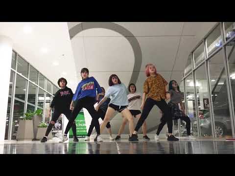 16 SHOTS & FLOSSTRADAMUS FEAT. CASINO -MOSH PIT ‘DANCE COVER’ (SOSAII & RESET)