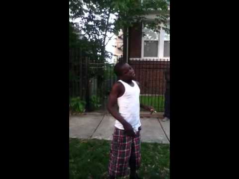 Lil folks going crazy