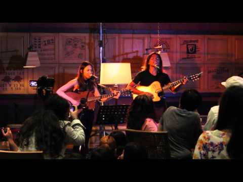 BULLET DUMAS - "Tugtog" feat. Clara Benin