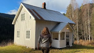 Finding peace alone in the woods | Cabin Life in Norway
