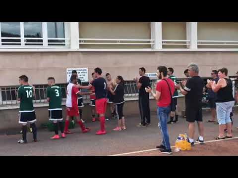 Les applaudissements des loudois.