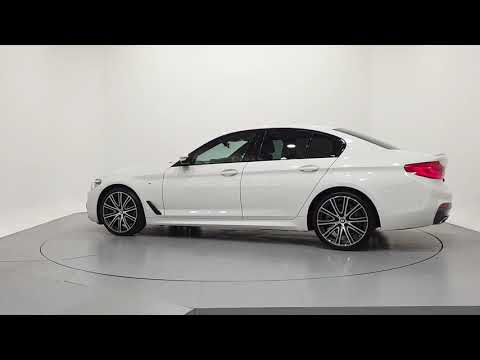 ME19HWH - 2019 BMW 5 Series 520d M Sport Saloon 45,950
