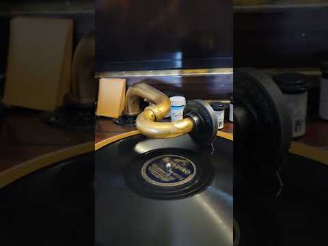 Hey ! Barber - Van Alexander & his Orchestra Bluebird Records #10111 1938