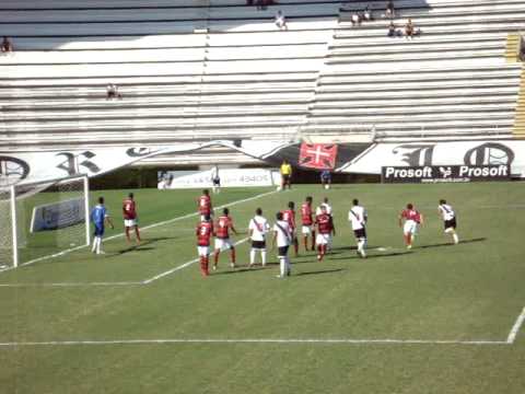 Douglas Henrique - Flamengo, Juvenil 10