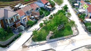 preview picture of video 'Perumahan konsep villa terbesar se karisidenan kediri'