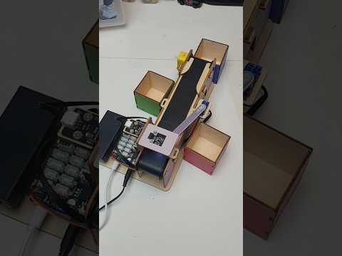 Smart Conveyor using Arduino ESP32,thx to @acebott for sending me this awesome kit.