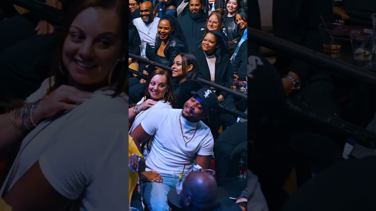 Have you ever seen a Tshirt Turtleneck? 😂