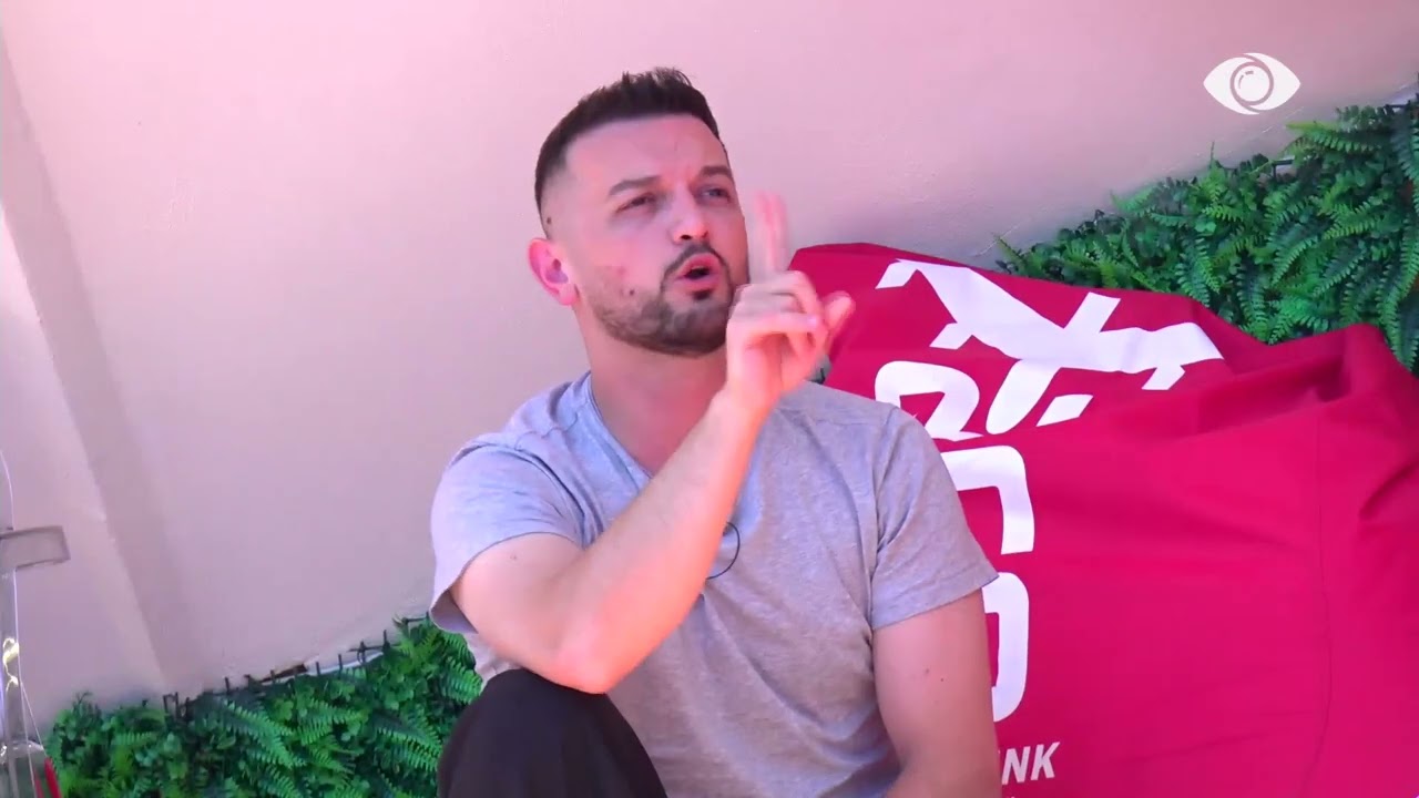 “Ti je anti-feministe”/ Vijon debati mes Shëndritit dhe Juelës