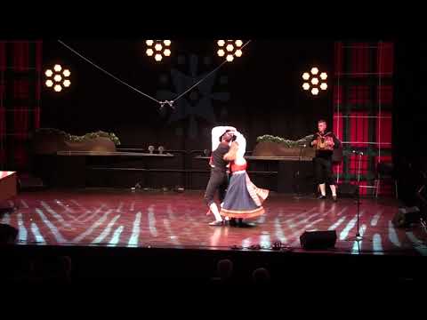 Anbjørg Myhra Bergwitz og Audun Gruner-Hegge. Dans fele A. Landskappleiken 2019