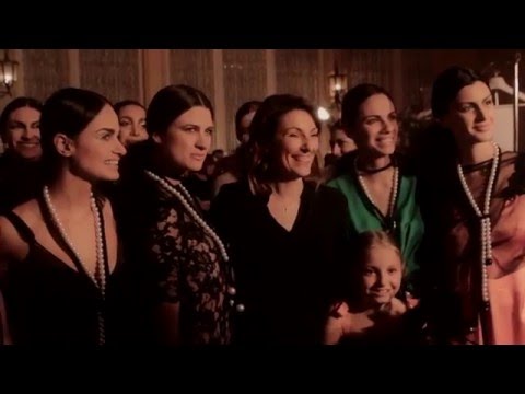 GIADA CURTI solo 2 minuti S.S.2016 Backstage "La Divina Marchesa"