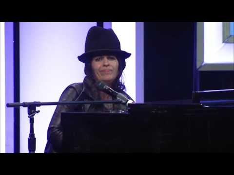 Linda Perry "What's Up" - Family Equality LA Impact Awards