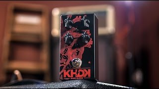 Video thumbnail for KHDK Dark Blood Kirk Hammett Signature Distortion | CME Gear Demo | Alex Chadwick by Chicago Music Exchange