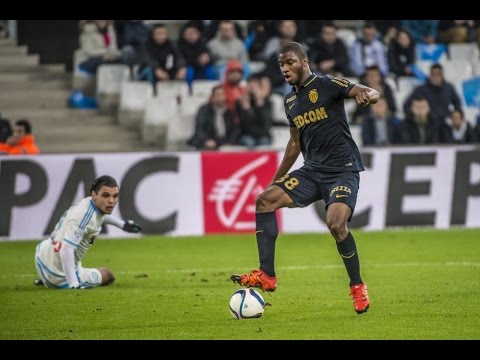 Almamy Touré SKILLS : Crochet fatal sur Rekik !!!