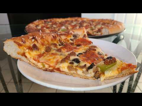 So machen Sie eine Supreme-Pizza von Grund auf (Version 2025) #Pizza #Charliethecookandrews