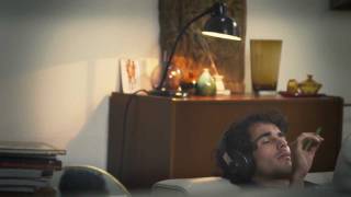 Video thumbnail for Philips SHP8000 by NRHolding - Mall by Allegro