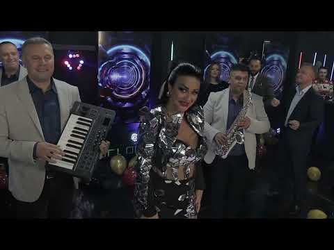 Vukica i Ekstra bend -  Zurka balkanska