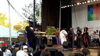&quot;P Funk (want&#39;s to get funked up) &quot; Original P ( Parliament) Richmond Folk Festival 2011 Saturday