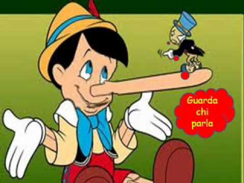 Sul naso di pinocchio  pare che ci sia il sindaco di Paterno