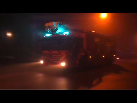 Brandweer Driemond TS 13 4331 +Mijdrecht HW 09 1351 met spoed naar een Afhijsing in Nigtevecht