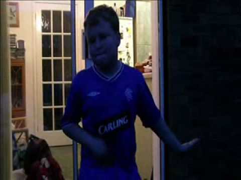 Robert Dancing to Billie Jean - Michael Jackson