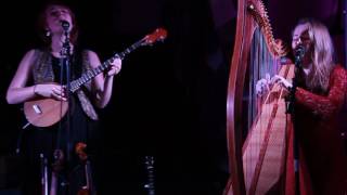 Quiet Joys Of Brotherhood            Performed By Lady Maisery