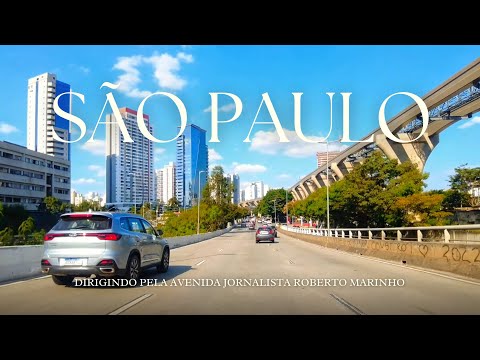 Dirigindo pela AVENIDA JORNALISTA ROBERTO MARINHO em São Paulo