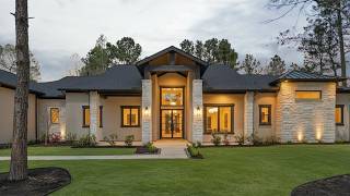 THIS EXCLUSIVE LUXURY HOME HAS THE BEST DESIGN OF THIS YEAR | $1.5M