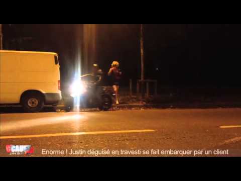 Enorme ! Justin déguisé en travesti se fait embarquer par un client - C'Cauet sur NRJ