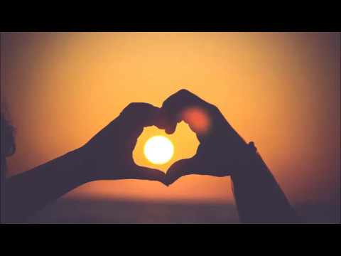 Crazibiza/DaveAude vs Angello/LaidbackLuke/Robin S - Hustlin' Show Me Love (Myon & Shane 54 Mashup)