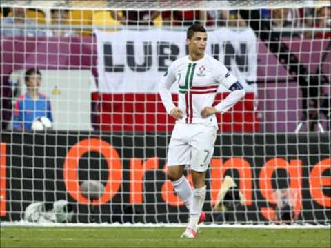 Gol de Cristiano Ronaldo contra a Republica Tcheca.