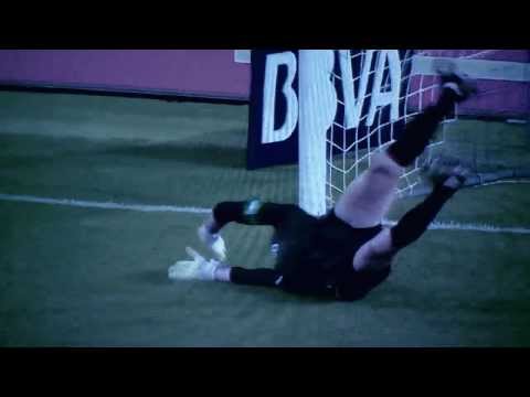 Adriano Amazing Golazo (Malaga 0-1 FC Barcelona) 25.08.2013