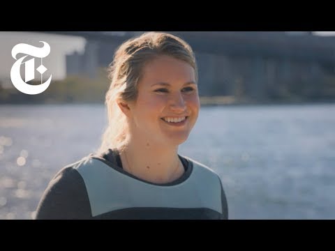 ブリタニーがマラソンを始めるまでの経緯｜シーンの解剖 (How Brittany Starts Running in ‘Brittany Runs a Marathon’ | Anatomy of a Scene)