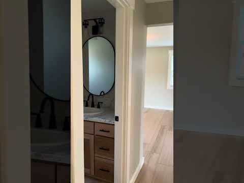 Beautiful 3bdrm/2.5bath Home- Near Cal Young Road property video