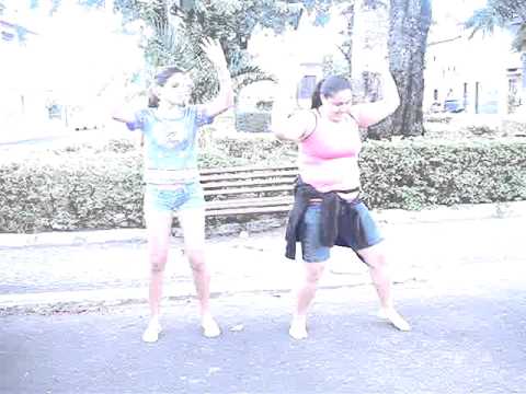 Dançando em Itaúnas