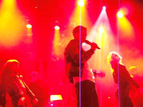 Hello (YoungBoss Remix) & In My Mind - Jordan Francis LIVE at The Takeover